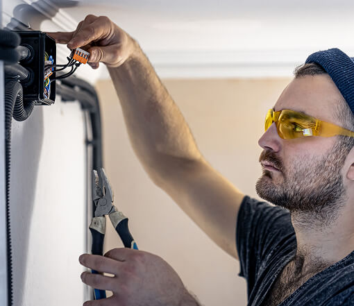 Electrical panel maintenance project